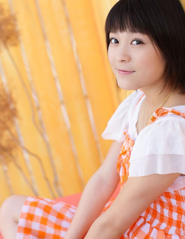 纯情写在脸上 少女兔年贺岁写真(图2)