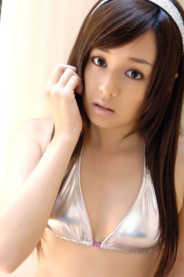 小靓女夏川纯Sukhio：清爽容颜，无辜眼神(图2)