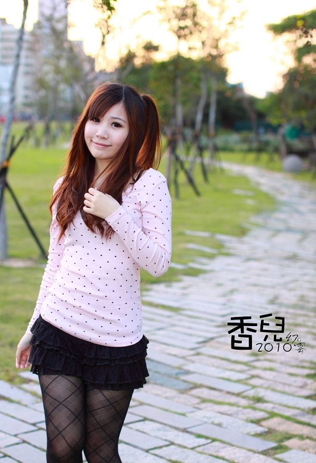 清纯MM香儿华山写真 笑容很甜很美(图2)