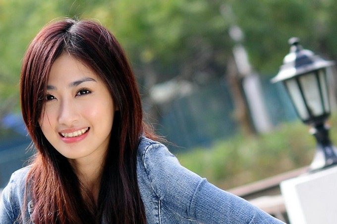 至纯少女牛仔装笑容很迷人(图14)