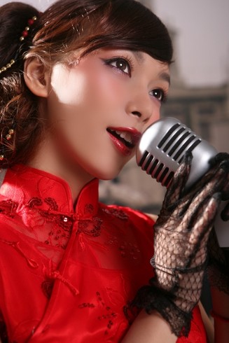 欧网游美女刘诗涵红馆旗袍(图6)