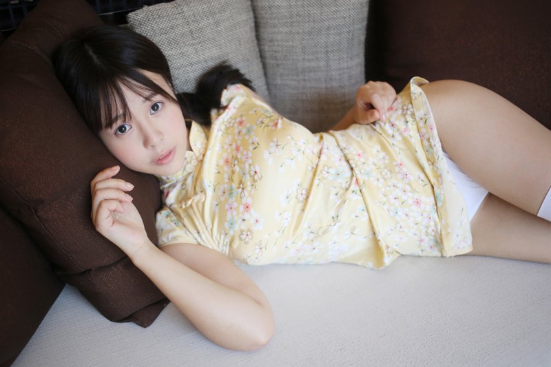 秀人艾莉梅花旗袍白内内霸气外漏(图16)