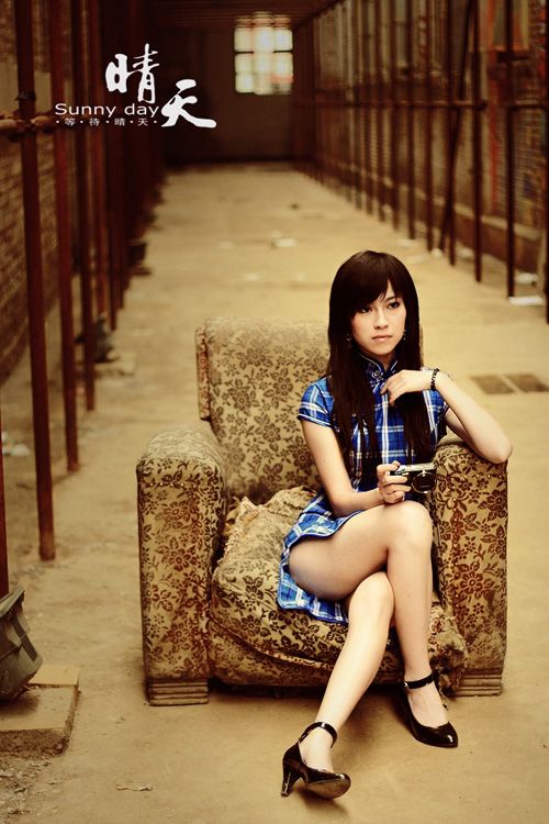 蓝格子美女旗袍摄影(图6)