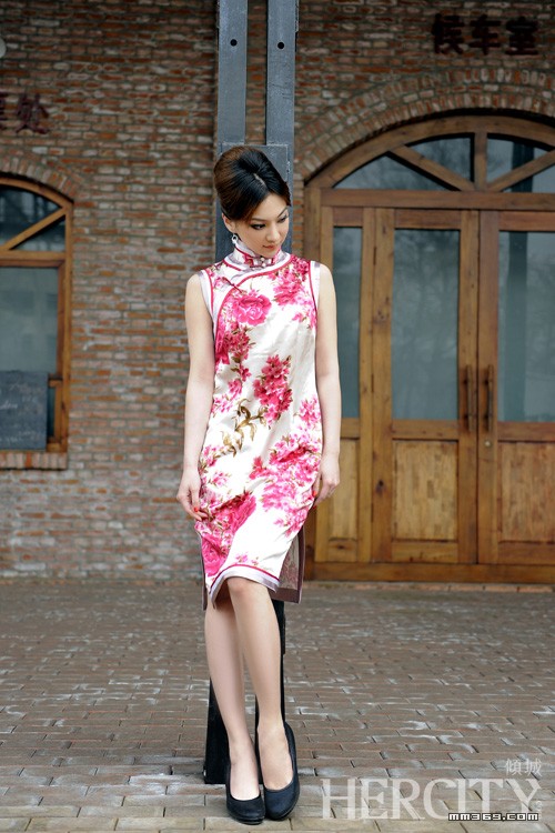 旗袍美女思晨的似水柔情(图7)