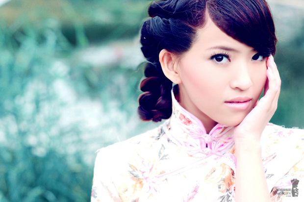 旗袍美女高清图片精选集(一)(图10)