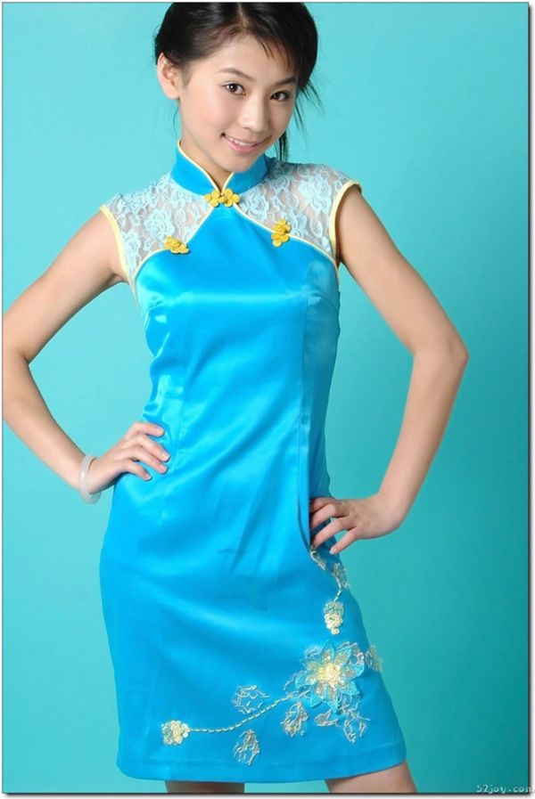 可爱的中国旗袍小妹妹(图8)