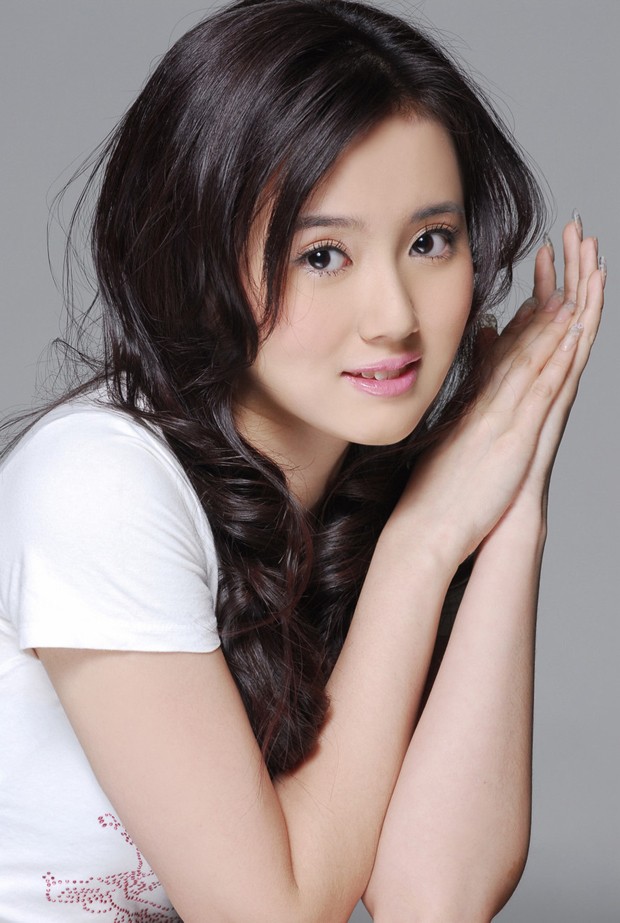 中戏美女校花_影视红人江铠同(图2)