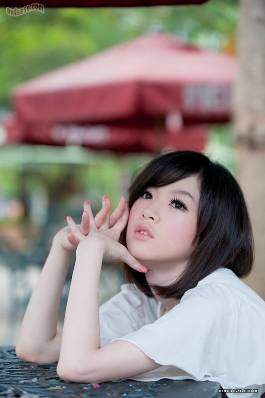 惊艳脱俗的院校美女校花(图9)