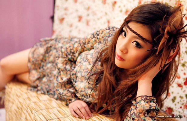 靓沈阳大学校花王云性感写真(图8)