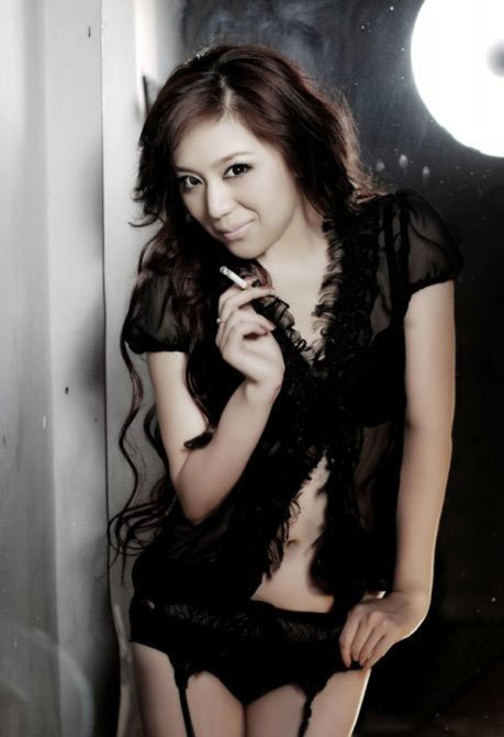 北影美女韩士博的黑丝诱惑(图9)