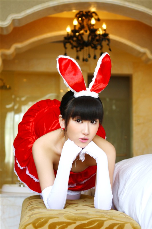 同济大美女梦馨性感生活私拍(图8)