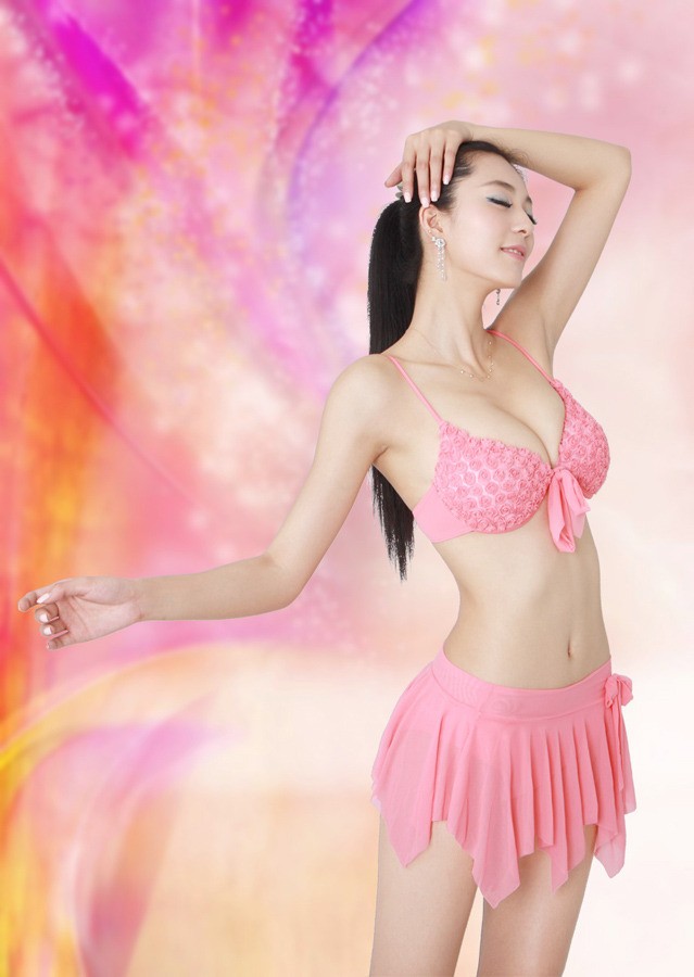 性感模特艾尚真绝美内衣写真(图7)