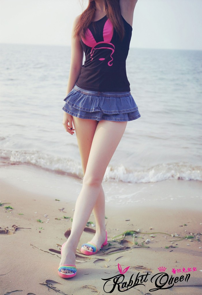 蕾丝兔宝宝海边性感露臀写真(图38)