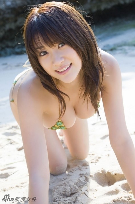 巨乳美女杉原杏璃诱人写真照(图8)