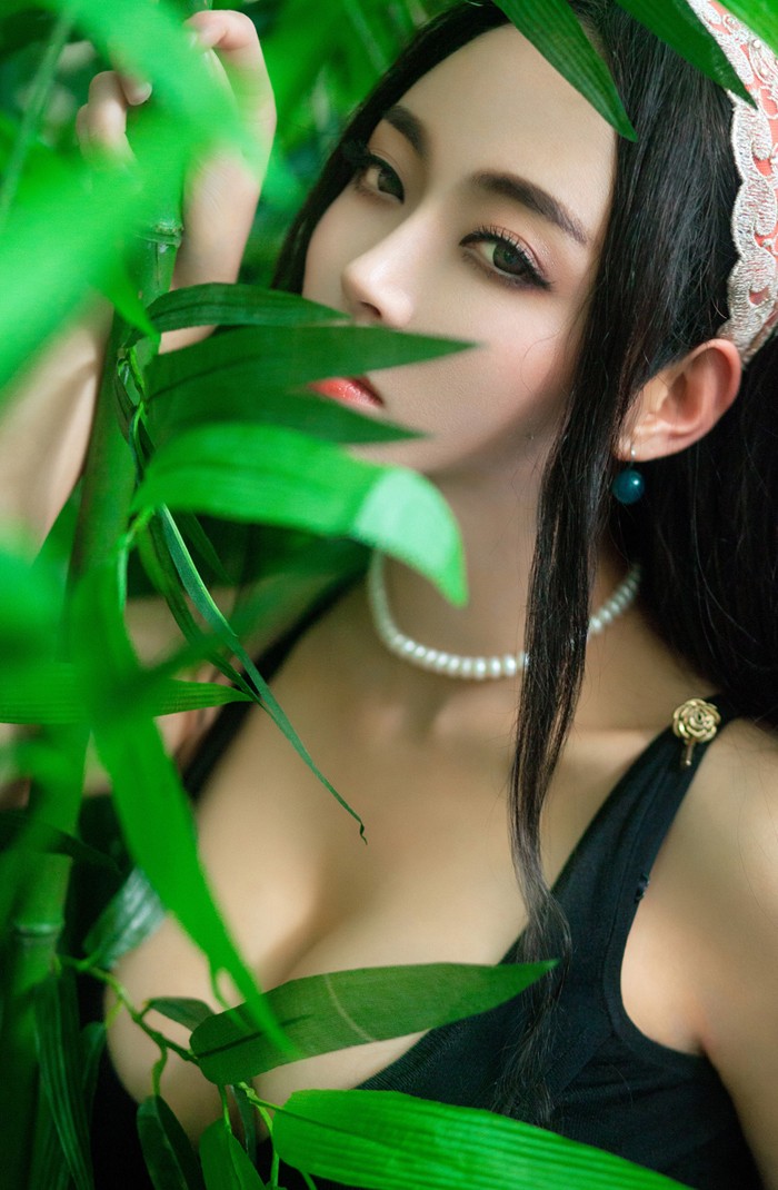 冷艳美女潘春春爆乳写真照片(图14)