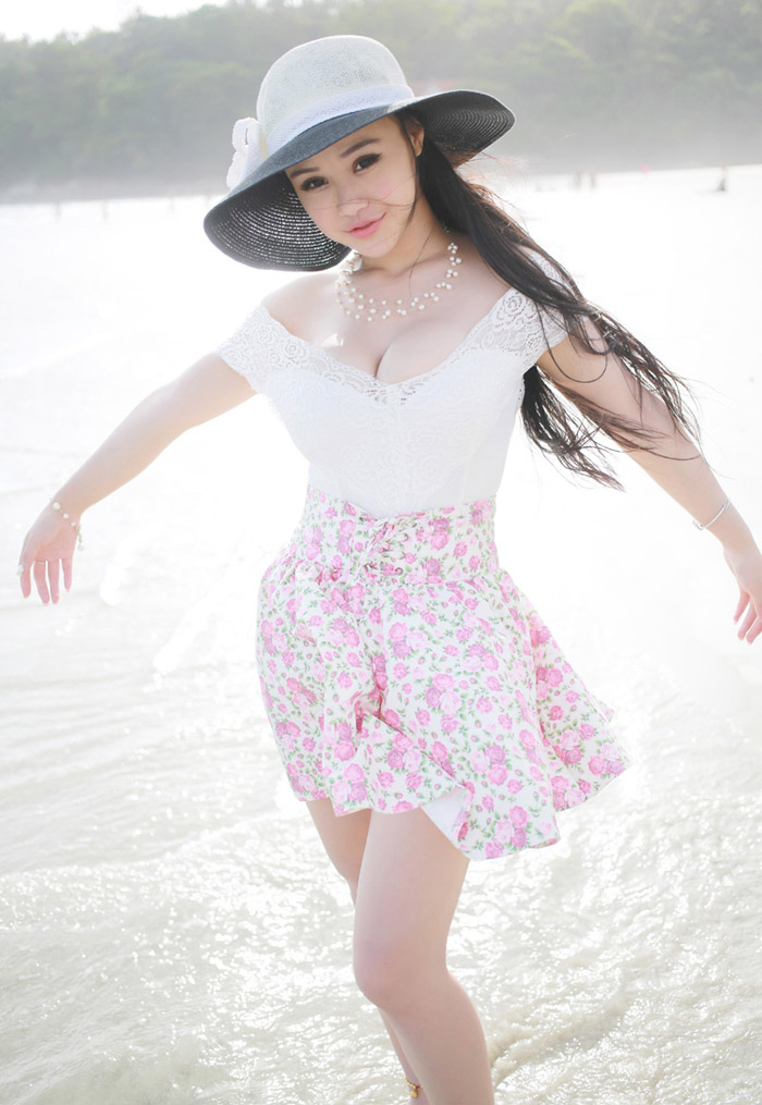 秀人性感嫩模可儿大奶呼之欲出(图21)