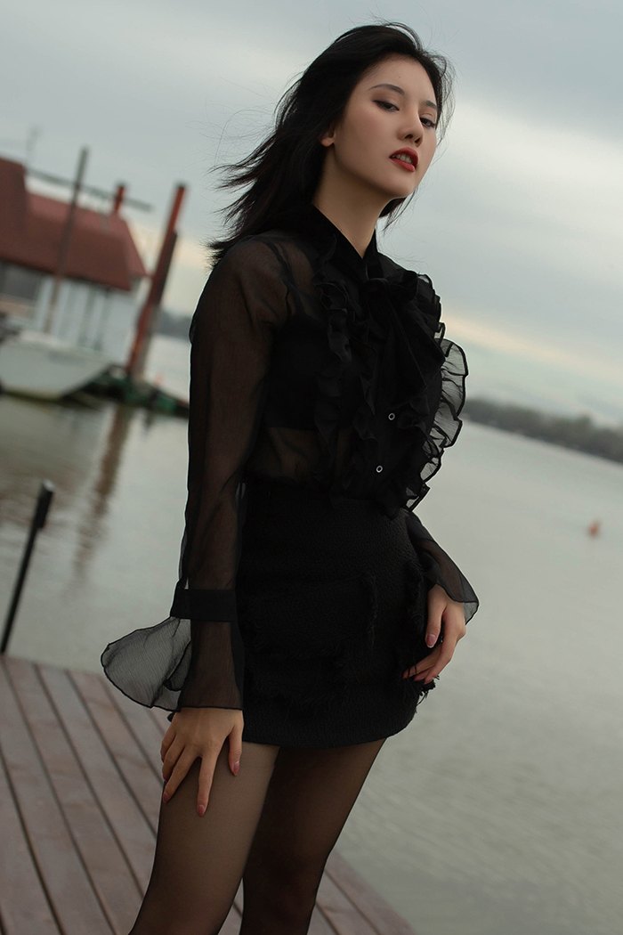 热辣总裁阿朱美腿酥胸莫名发情露骨(图10)