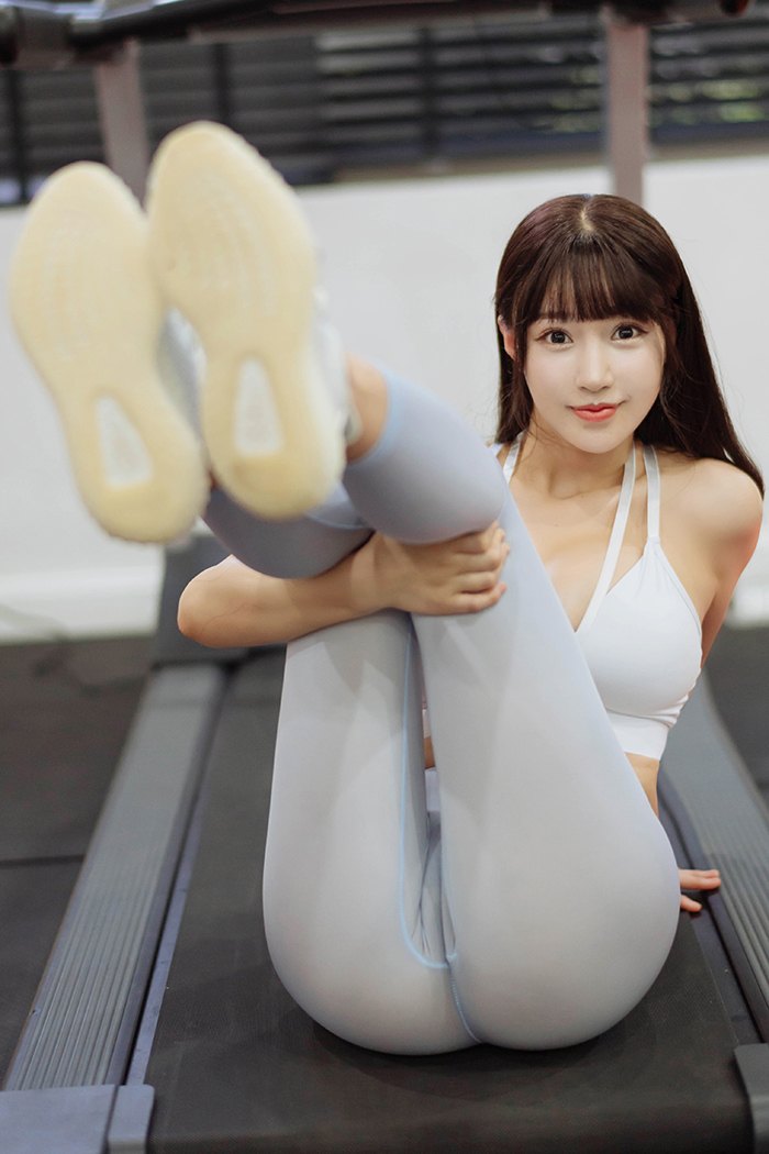 巨乳女孩朱可儿无内紧身裤风光无限(图19)