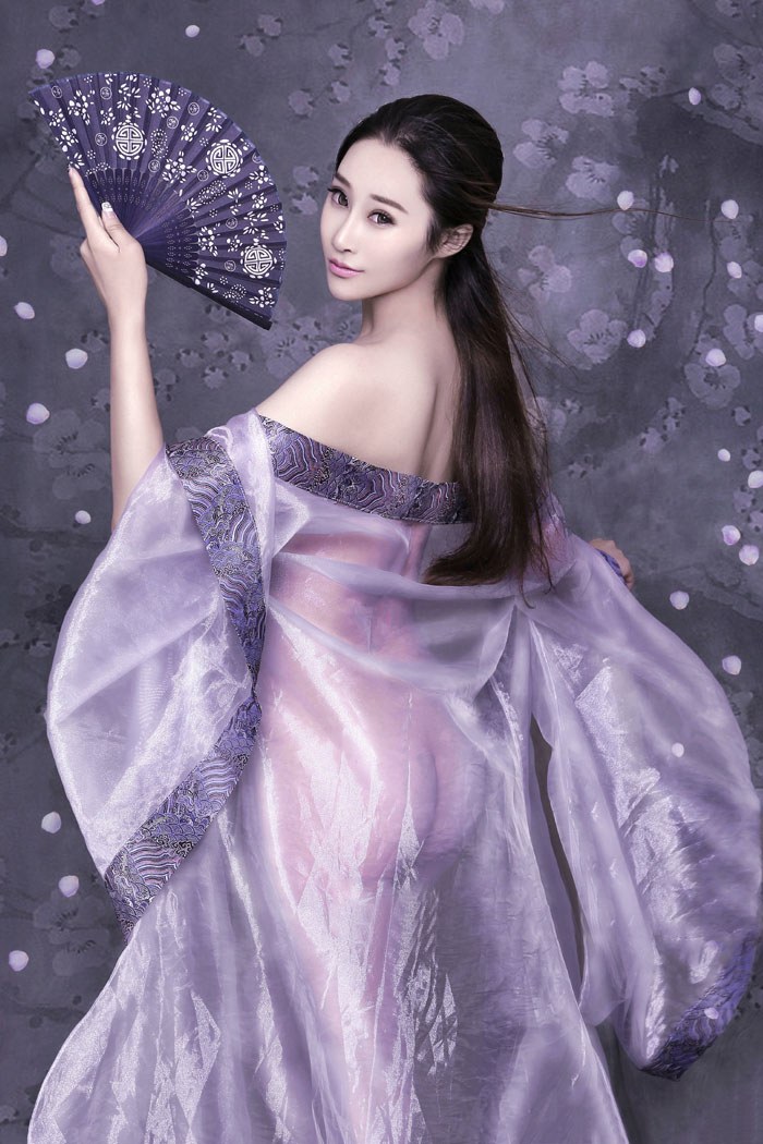 百变女郎大尺度私房写真姿势撩人(图31)