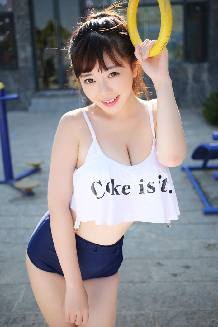 巨胸美女刘飞儿大理旅拍艺术大片(图15)