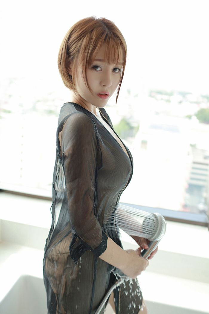 性感美女艾莉整形归来女神范依旧(图52)