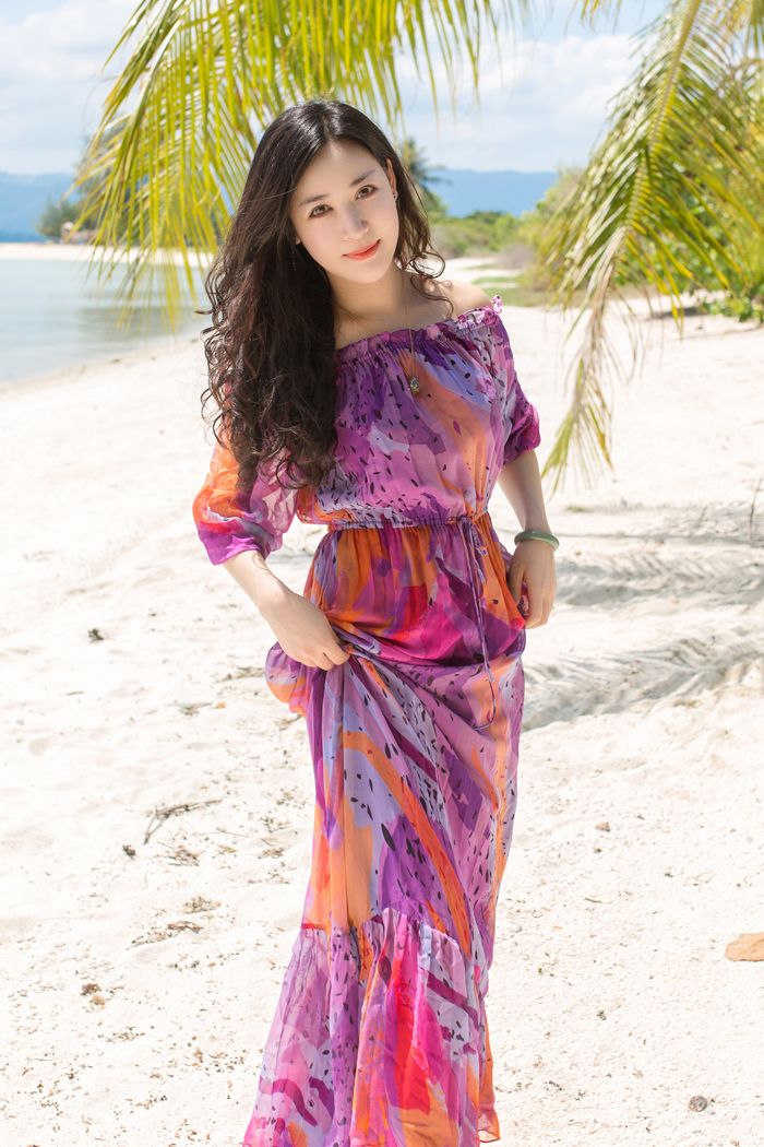 肚兜女神巧儿丽江游露臀外拍身材棒(图49)