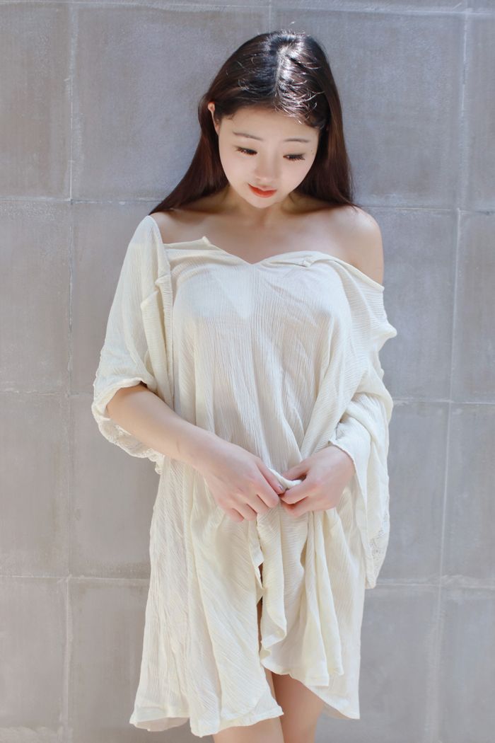 激凸小萝莉佘贝拉外拍玩透视看点足(图31)