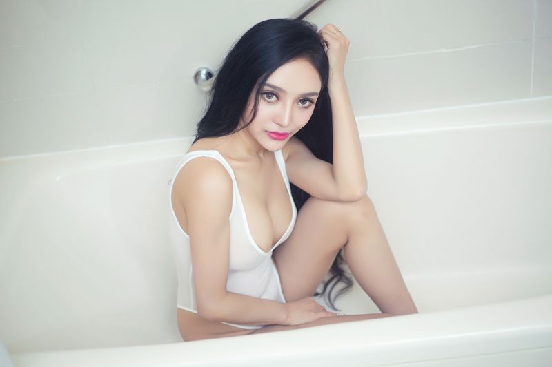 宅男女神洛可可湿身诱惑胸器诱人(图25)