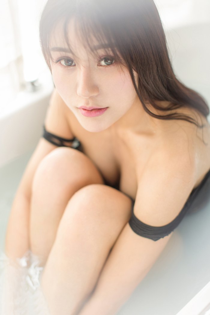 性感美女宋梓诺点点情趣内衣勾人魂(图44)