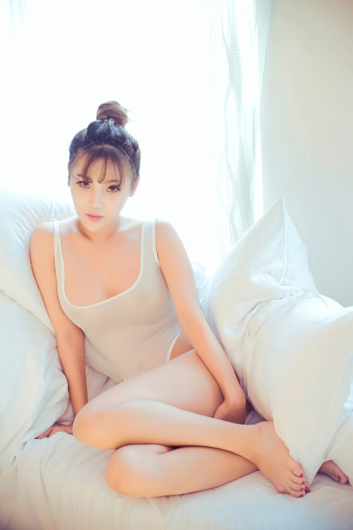 风情妹子周予然透视装美乳依稀可见(图41)