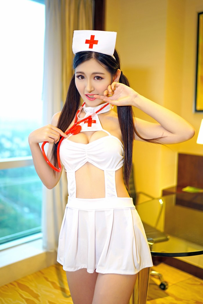 美护士沈梦瑶制服写真大胆张腿很诱惑(图18)