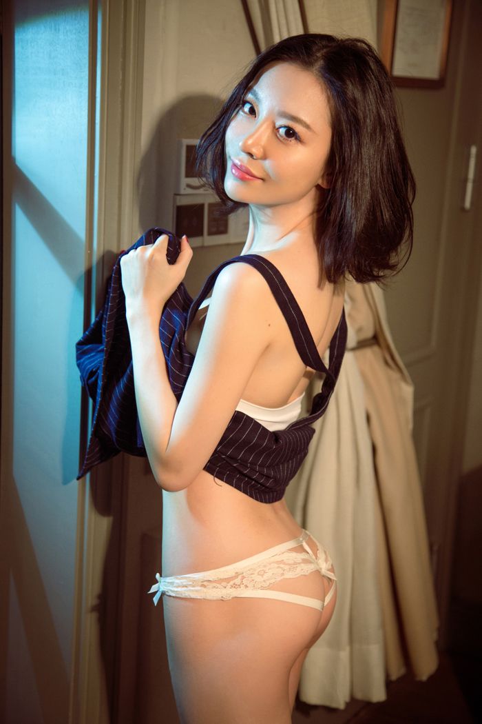 绝色熟女慕羽茜玩SM丰满美胸撩你心(图19)