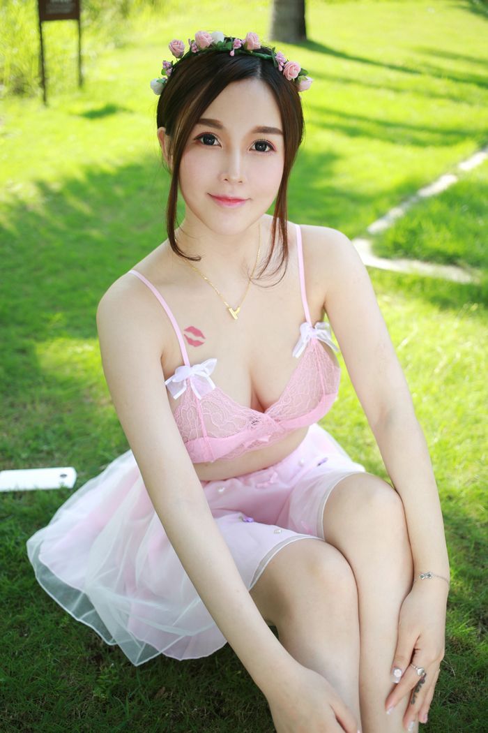 童颜巨乳沈蜜桃巨大胸器足足39D(图34)