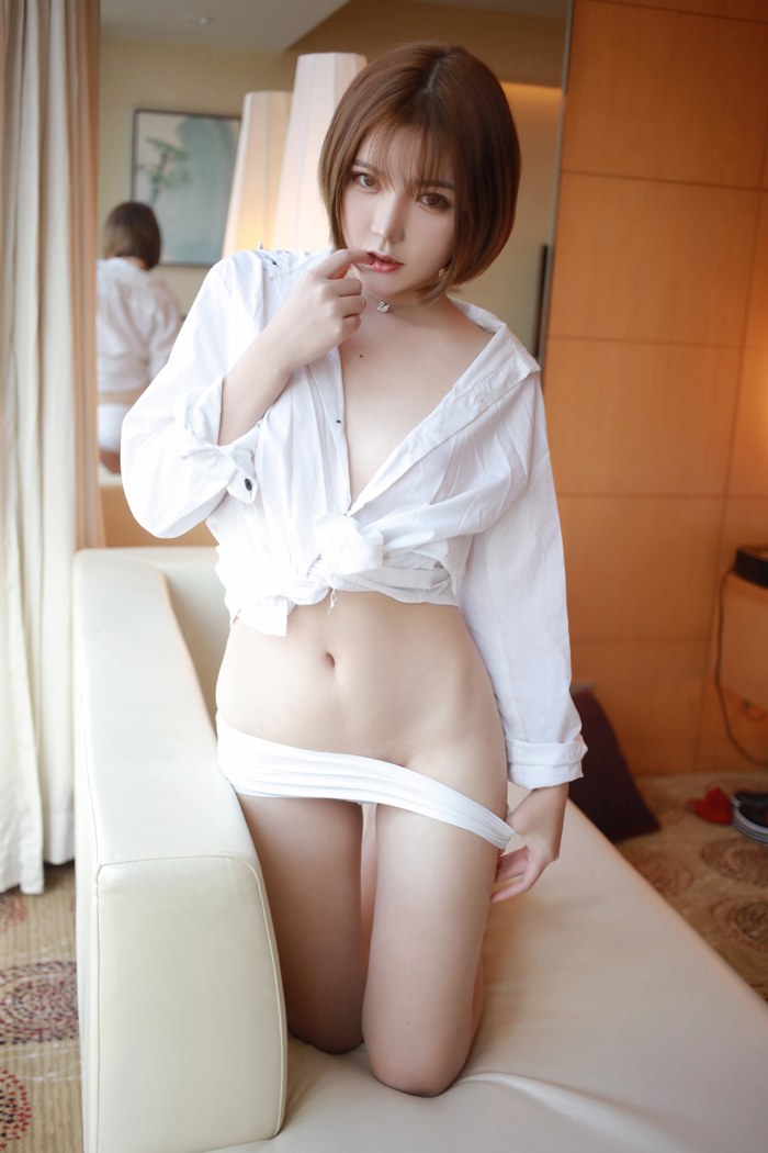 范女郎性感照镜前冷不丁镜后辣人心(图22)