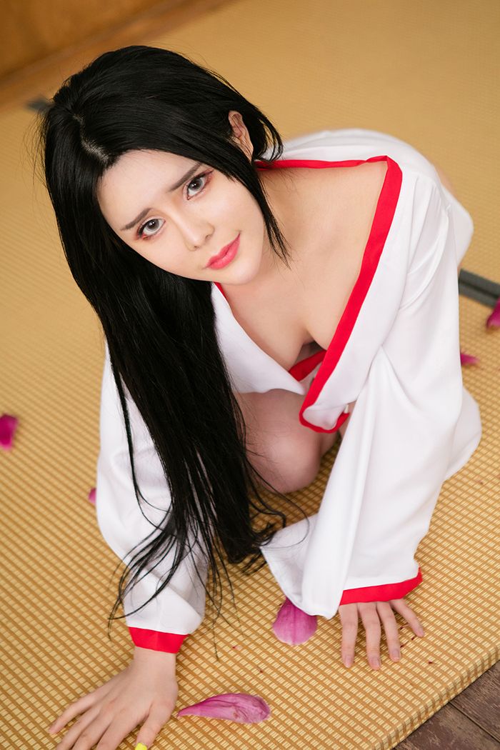 性感女神惠子雪肌美乳眼神楚楚惹人怜(图33)