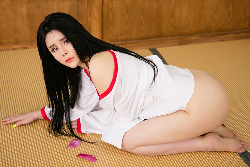 性感女神惠子雪肌美乳眼神楚楚惹人怜(图37)