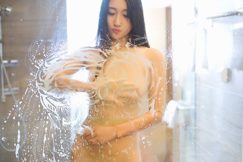 性感尤物苏韵锦真空湿身秀魔鬼身材(图21)