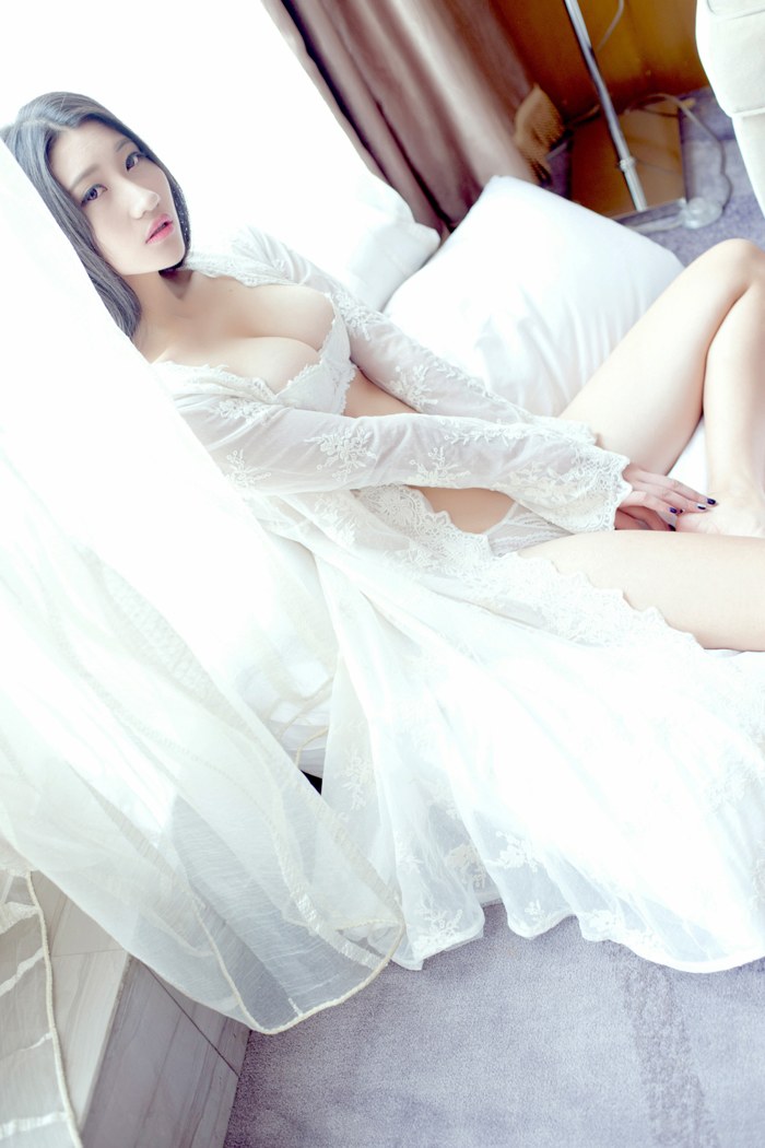 性感尤物苏韵锦真空湿身秀魔鬼身材(图47)