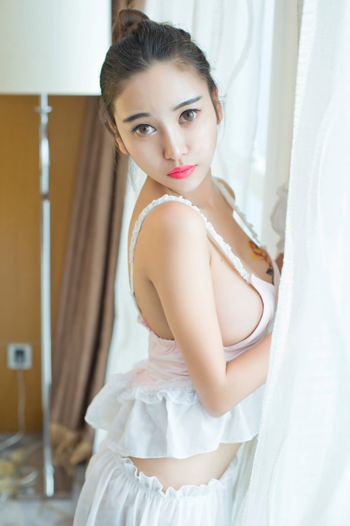 寂寞少妇李梓熙SM情趣装巨乳诱人(图43)