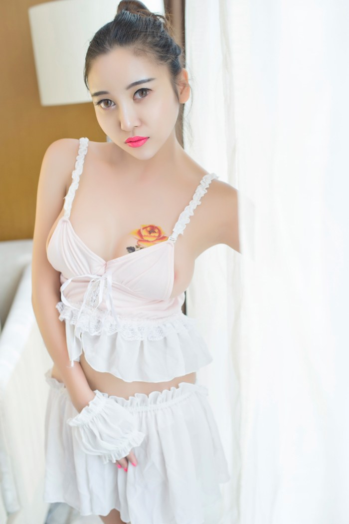 寂寞少妇李梓熙SM情趣装巨乳诱人(图45)