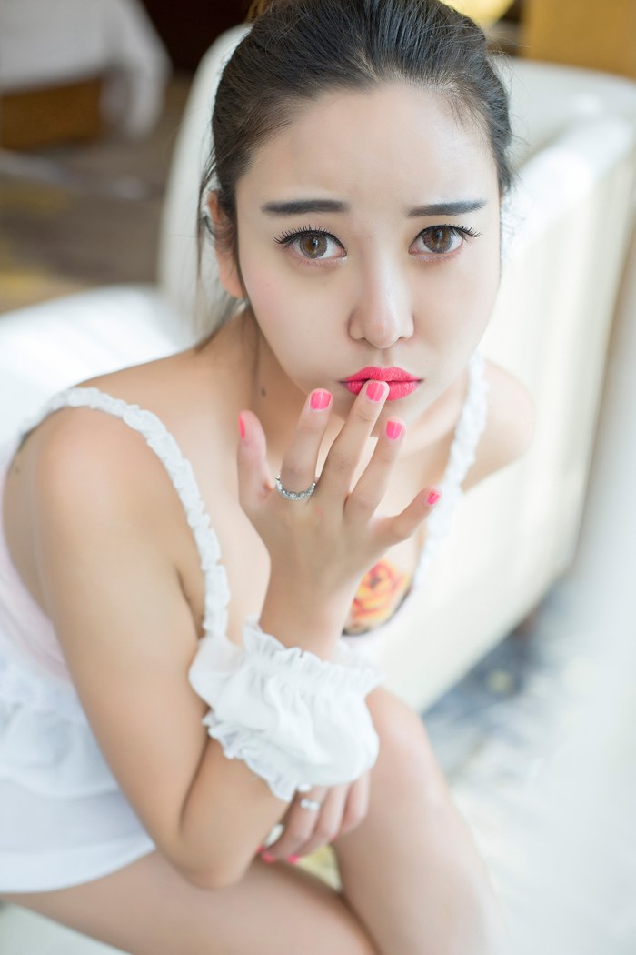 寂寞少妇李梓熙SM情趣装巨乳诱人(图53)