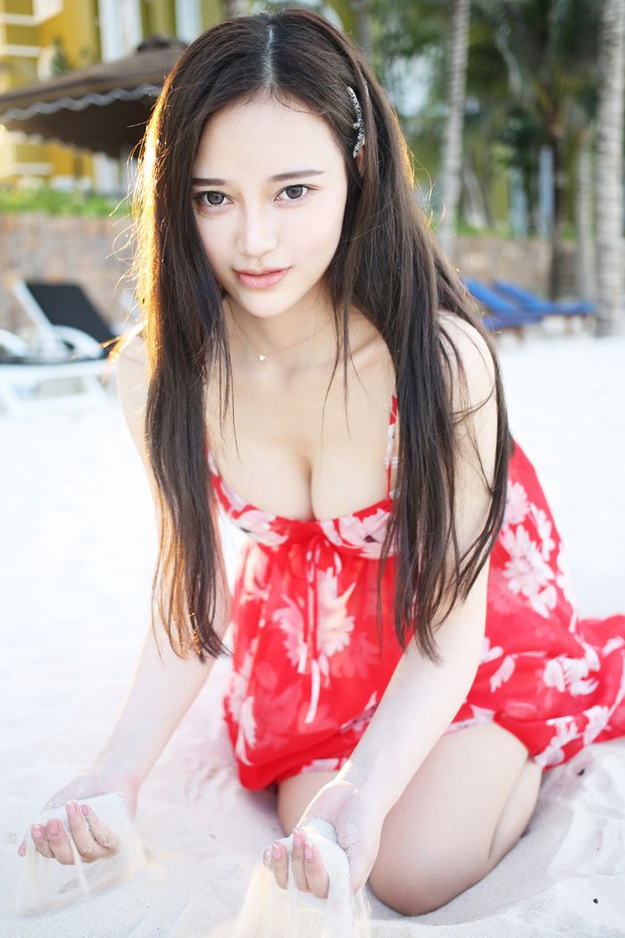 唐琪儿酥胸细腰白嫩美胸弹性十足(图21)