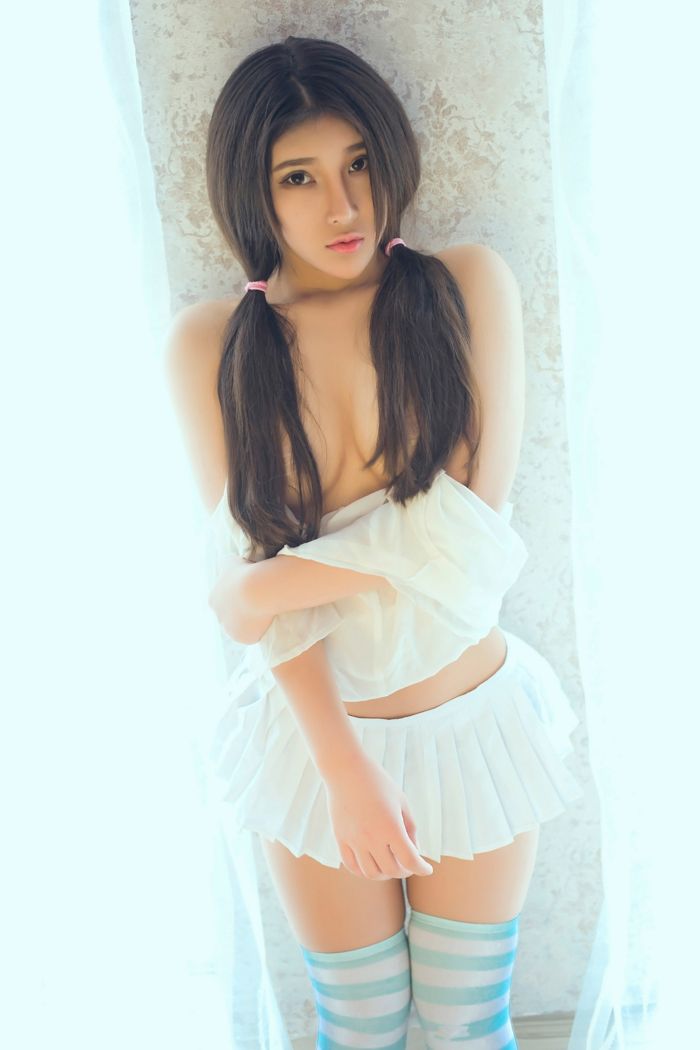 纯妹子小熊可爱麻花辫翘臀私房秀(图20)