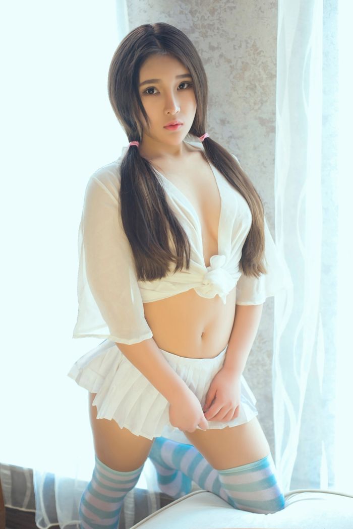 纯妹子小熊可爱麻花辫翘臀私房秀(图21)