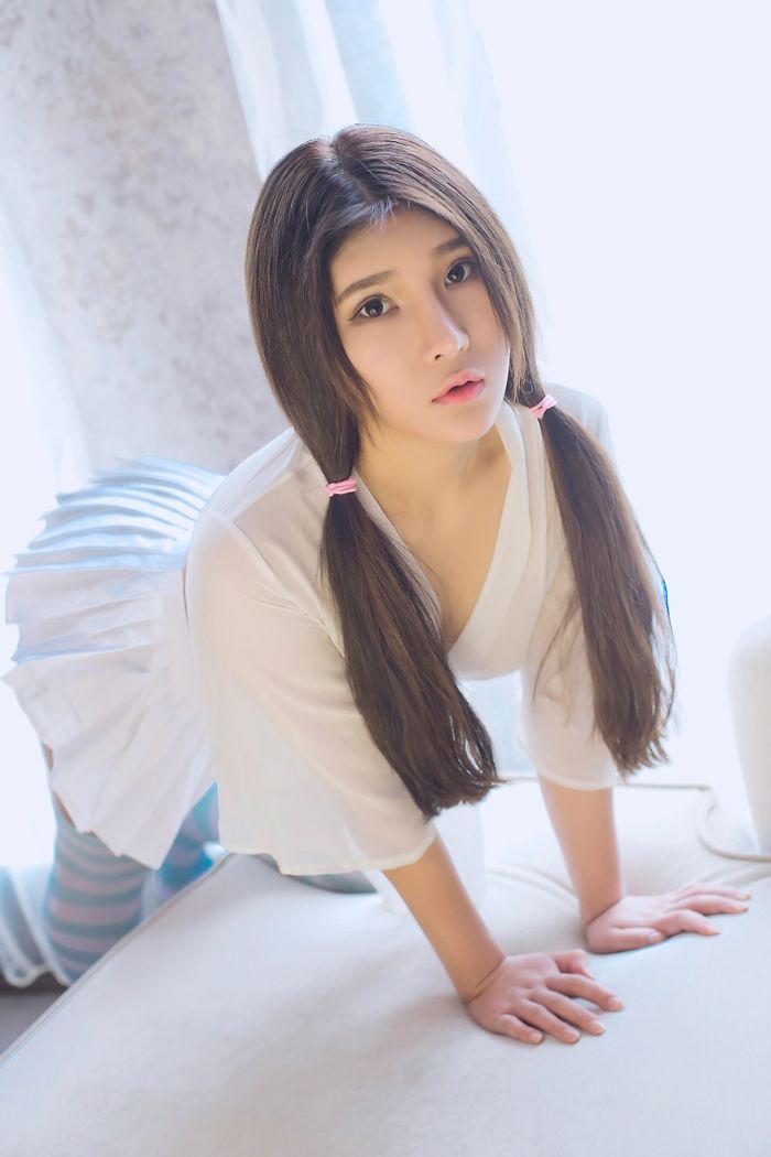 纯妹子小熊可爱麻花辫翘臀私房秀(图23)