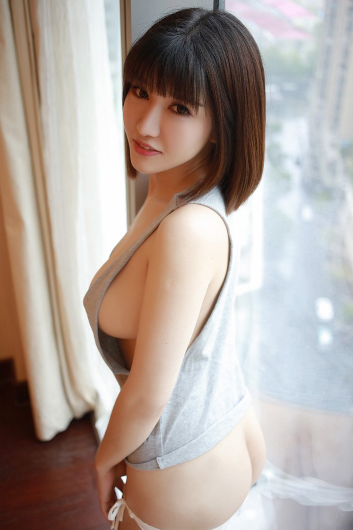 大胸嫩妹萌萌饱满酥胸令人欲望膨胀(图33)