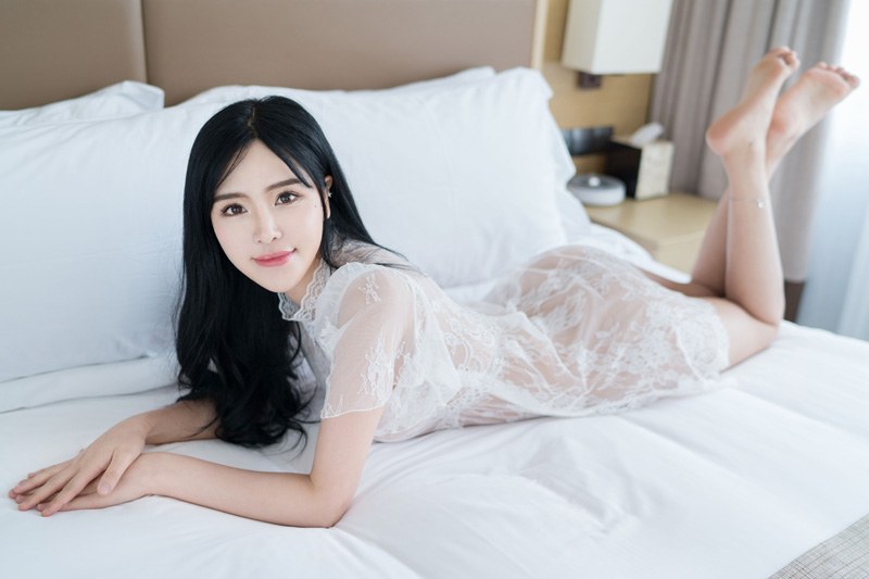 气质嫩模刘钰儿透明蕾丝秀傲人豪乳(图14)