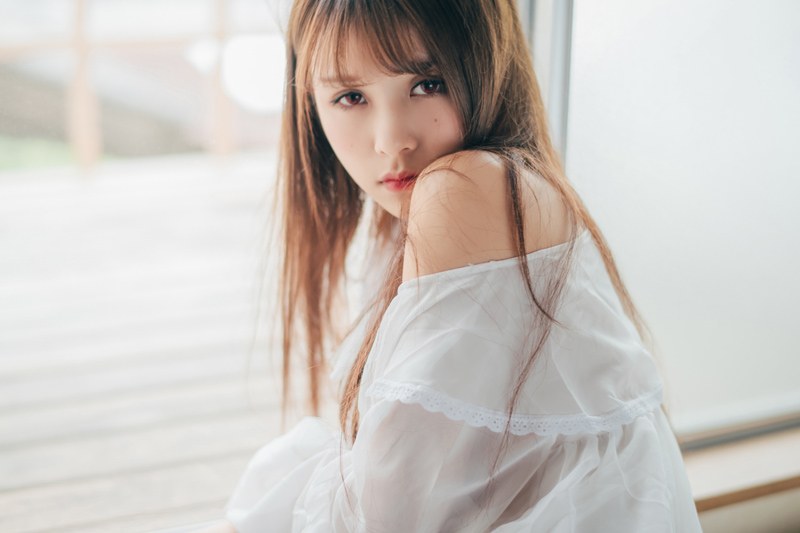 童颜秀乳夏美酱连体内衣性感迷人(图16)