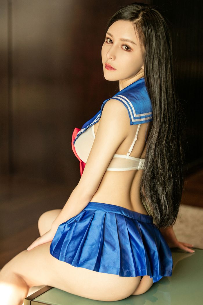 巨乳女王沈诺馨丰乳肥臀销魂蚀骨(图16)