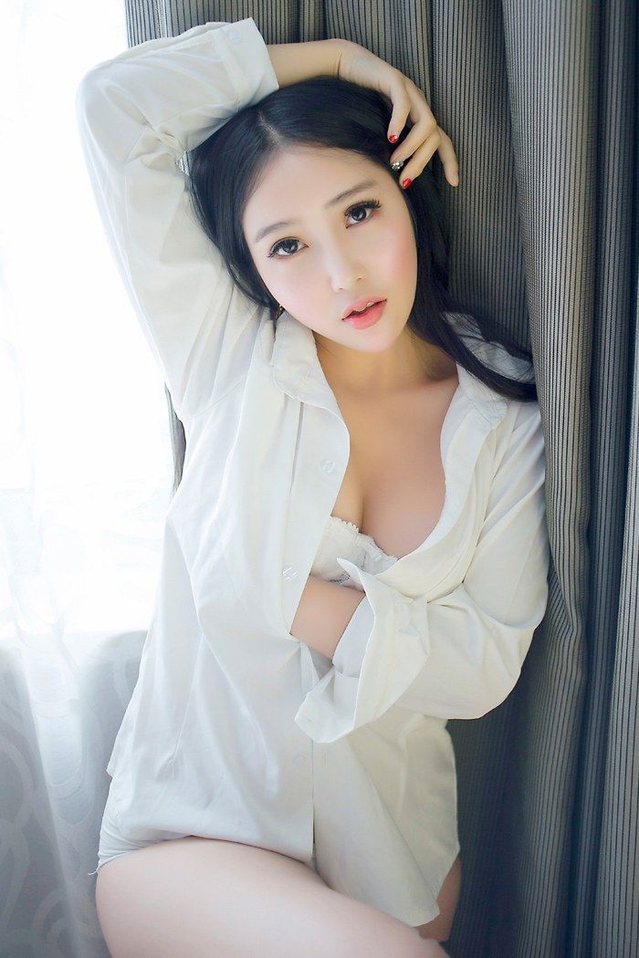 大胸妹艾弥丰乳肥臀让人欲罢不能(图46)